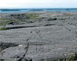 Oldest rocks ever found, in Quebec Canada