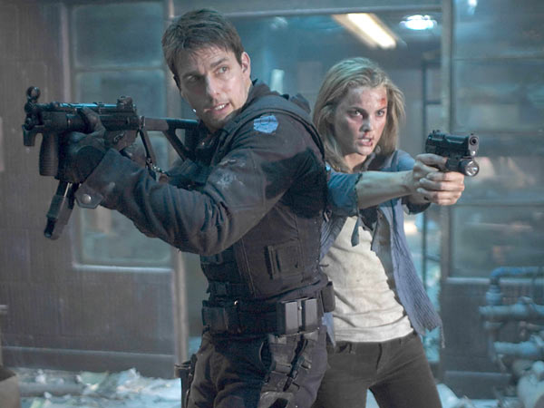 Tom Cruise and Keri Russell in Mission: Impossible III.