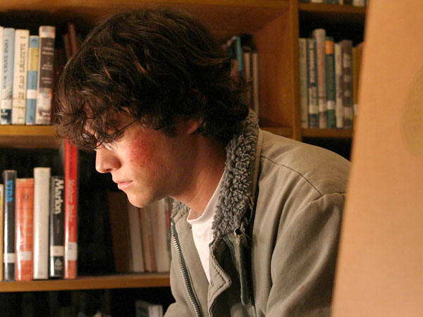 Joseph Gordon-Levitt in Brick.