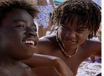 Douglas Silva as Acerola and Darlan Cunha as Uólacé in City of Men 
Click image to expand.