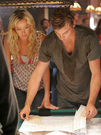 Skeet Ulrich and Ashley Scott in Jericho.