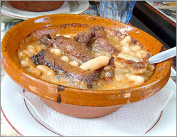 Bowl of cassoulet. Click image to expand.