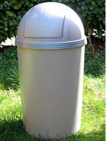 Rubbermaid Bullet Wastebasket