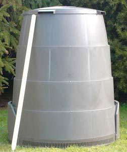 Green Johanna Hot Composter.