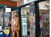 Alaskan kitsch