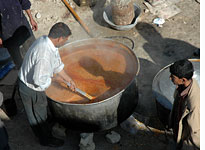 Preparing lunch for 3,000
Click image to expand.