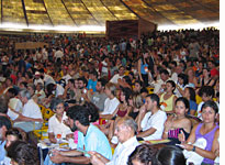 Thousands of people packed into a Porto Alegre amphitheater theme "Quixote today: Utopia and Politics"