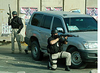 Setting up a roadblock. Click image to expand.