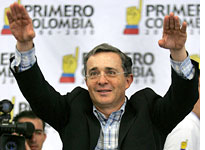 Colombian President Álvaro Uribe. Click image to expand.
