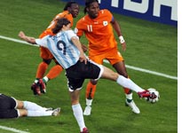 Argentina vs. The Ivory Coast. Click image to expand.