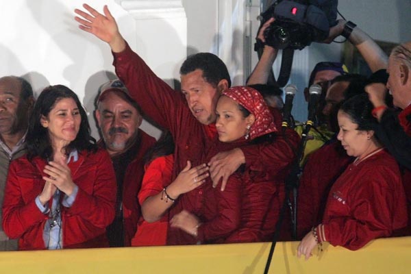 Hugo Chávez .