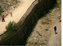 U.S./Mexican border in Arizona. Click image to expand.
