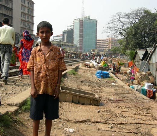 The Karwan Bazar slum.