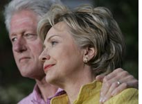 Bill and Hillary Clinton. Click image to expand.