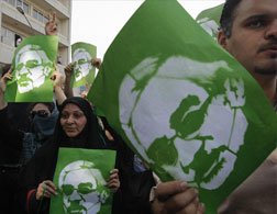 Iranian supporters of Mir Hossein Mousavi. Click image to expand.