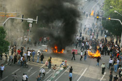Tehran, IRAN protest. Click image to expand.