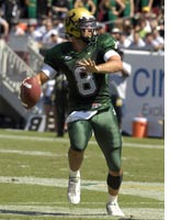 Quarterback Matt Grothe. Click image to expand.