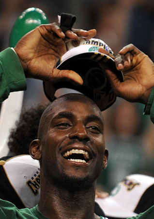 Kevin Garnett.