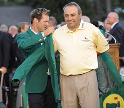 Trevor Immelman (L) and Angel Cabrera of (R). Click image to expand.