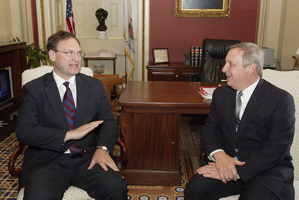 Alito and Durbin, probably not discussing personal finance.