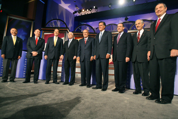 US Republican presidential canidates, from left: Colorado Rep. Tom Tancredo, former Wisconsin Gov. Tommy Thompson, Kansas Sen. Sam Brownback, Arizona Sen. John McCain, former New York City Mayor Rudy Giuliani, former Massachusetts Gov. Mitt Romney, former Arkansas Gov. Mike Huckabee, Texas Rep. Ron Paul, and California Rep. Duncan Hunter.