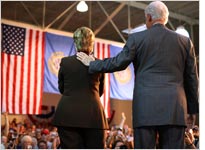 Hillary and Bill Clinton. Click image to expand.