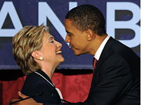 Hillary Clinton and Barack Obama. Click image to expand.