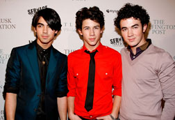 The Jonas brothers. Click image to expand.