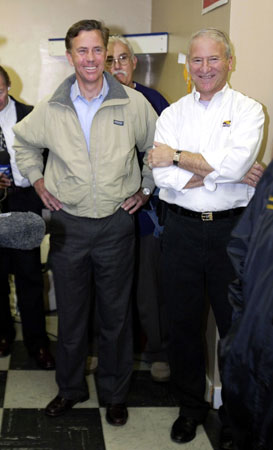 Senate candidate Ned Lamont (left) and SEIU International President Andy Stern.