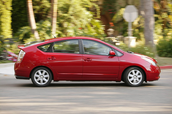 How fast can a Toyota Prius go?