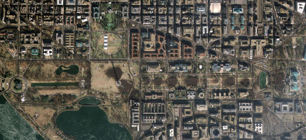 A satellite image of the National Mall.