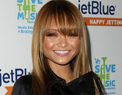 Tila Tequila. Click image to expand.