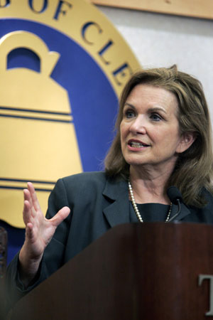 Elizabeth Edwards, wife of Democratic presidential candidate John Edwards.