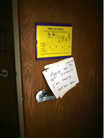 The "Please do not disturb" sign
Click image to expand.