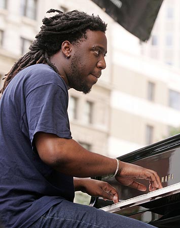 Robert Glasper.