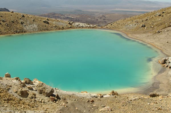 A lake on the Tongariro Crossing.
