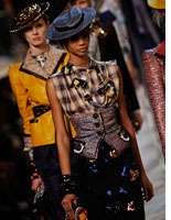 Marc Jacobs fashion.