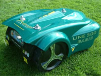 Photograph of LawnBott LB3500 courtesy Kyodo American Industries Co., Ltd.