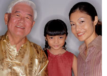 Photograph of grandfather, mother and daughter by Ryan McVay/Getty Images Creative.