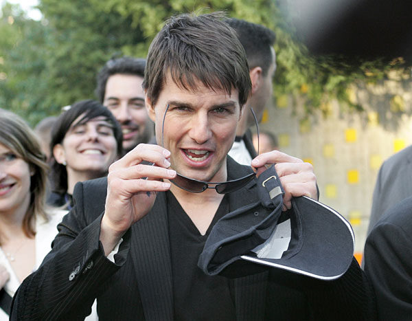 Does Tom Cruise have cooties?