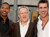Jamie Foxx, Michael Mann, and Colin Farrell. Click image to expand.