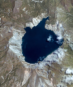 Mt. Pinatubo. Click image to expand.