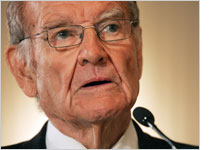 Photograph of George McGovern by Tim Sloan/AFP/Getty Images.