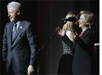 Photograph of Bill and Hillary Clinton by Stan Honda/AFP/Getty Images