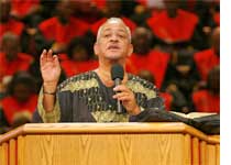 Photograph of the Jeremiah A. Wright Jr. by E. Jason Wambsgans/Chicago Tribune/MCT.