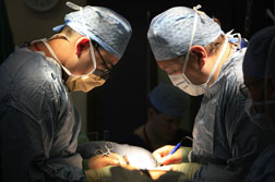 Kidney transplant operation. Click image to expand.