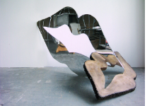 Photo of Jerry Blackman sculpture, courtesy of Dam, Stuhltrager Gallery