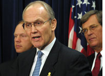 Sen. Larry Craig 
Click image to expand.