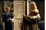 Allen and Hunt in The Curse of the Jade Scorpion