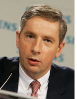 Klaus Kleinfeld. Click image to expand.